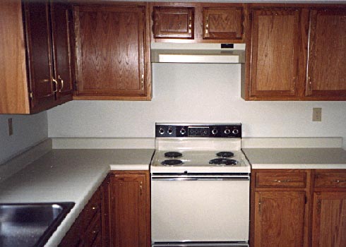 Oak kitchen cabinets